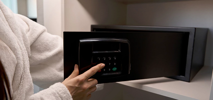 Safe Unlocking Service Company in Rialto, California