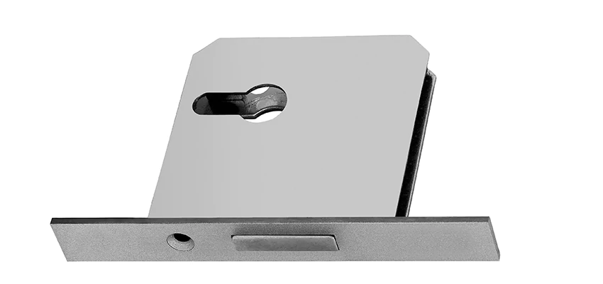 Fix A Deadbolt Door Lock in Rialto, California